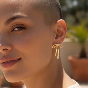 Elegant Gold Bow Earrings